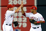 Weaver,  Angels take care of Dodgers