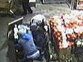 [Video] &#039;Cookie monster&#039; robs Girl Scout