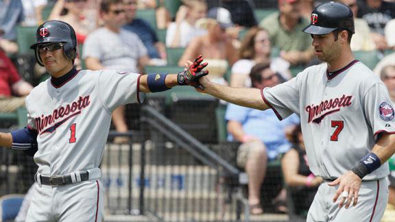 Twins Double Up White Sox,  6-3