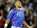 Thierry Henry sauve les Bleus