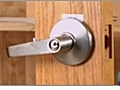 How to Pick a Commercial Grade Lever Lock