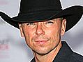 Yee-haw! Kenny Chesney Turns 43