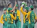 South Africa breeze into quarter-finals