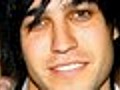 Blabber: Pete Wentz Stumbles and Falls