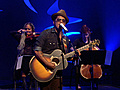 Bruno Mars Performs &#039;Grenade&#039;