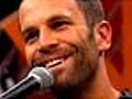 Jack Johnson se apresenta no Altas Horas