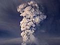 Volcanic ash to cancel hundreds of flights