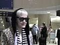 SNTV - Ashlee Simpson Smiles At Questioning