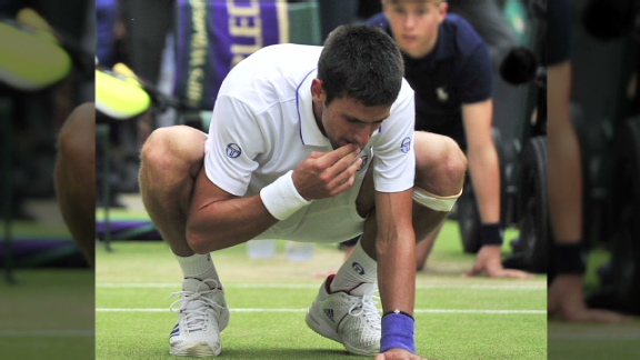 Djokovic on eating Wimbledon’s grass