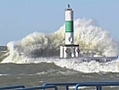 Raw: Wind makes lake look like ocean