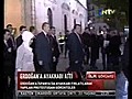 Erdoğan’a İspanya&#039;da ayakkabı fırlatıldı