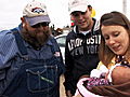 18 Kids and Counting: Kids at the Car Lot