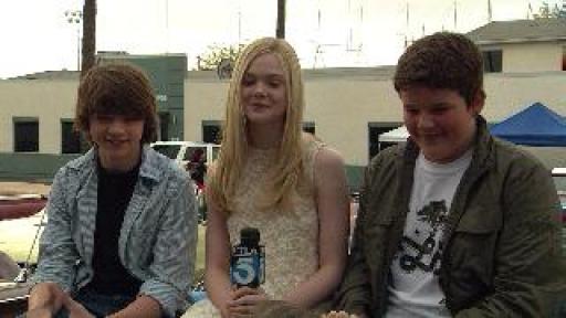 KTLA: Elle Fanning,  Joel Courtney, and Riley Griffiths talk about SUPER 8.