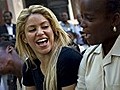 Shakira schwingt ihre Hüften für Haiti