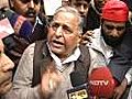 Price protest: Mulayam arrested,  released