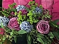 Howdini - How to Arrange Flowers like a Pro