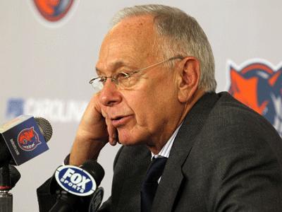 Larry Brown out as Bobcats coach