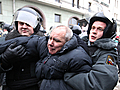 Raw Video: Police detain protesters in Moscow