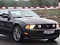 Ford Mustang gegen Mustang V