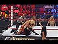 WWE : Night of Champions : Lumberjill match (Unification Divas and Women Championship match) : Michelle McCool vs Melina (19/09/2010).