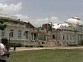 克林頓不滿救助海地地震災民進展