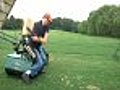 Golf Cart Allows Paraplegics to Play the Game