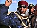 Rebeldes enfrentam tropas de Gaddafi por controle da Líbia