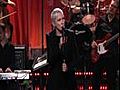 Annie Lennox - Universal Child (15.11.2010,  Jay Leno, Tonight Show)