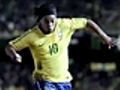 Fora da Copa,  Ronaldinho participa de comercial