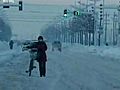 Heavy snow hits China