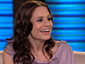 Kara DioGuardi Got Steven Tyler on &#039;Idol&#039; (5/25/2011)