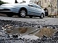 £100m pothole repair fund