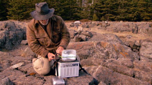 Dual Survival 2: Super Signal Rig