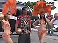 Ronaldinho contrata estilista de Madonna