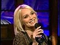 Kristin Chenoweth singing 