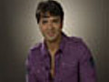 Luis Fonsi Hot Seat