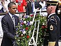 Obama places wreath at Tomb of the Unknowns