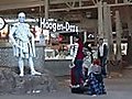 Living Statue Prank,  Hilarious!