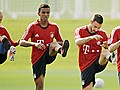 FC Bayern trainiert mit Gustavo und Robben