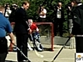 Royals wrap up Canada trip with street hockey