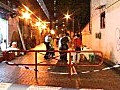 荃灣鹹田街不明液體高處濺下5人受傷　