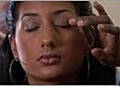 How to Apply Mineral Eye Shadow