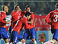 Chile vence a México en el debut de Copa América