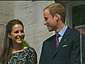 Crowds greet Wills and Kate