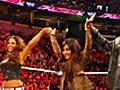 Snooki Appears On Raw