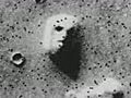 Spooky photo proves life on Mars?