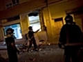 Earth quake kills eight in Spain