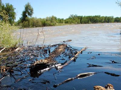 Exxon oil spill in Mont. prompts evacuations