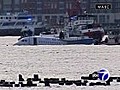 Airplane crashes into Hudson River