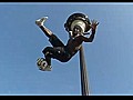 Amazing Lamppost Soccer Juggling